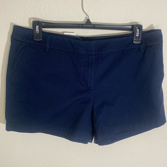 J. Crew Factory Pants - Size 16 NWT J Crew NWT 3.5 “Classic Chino Short